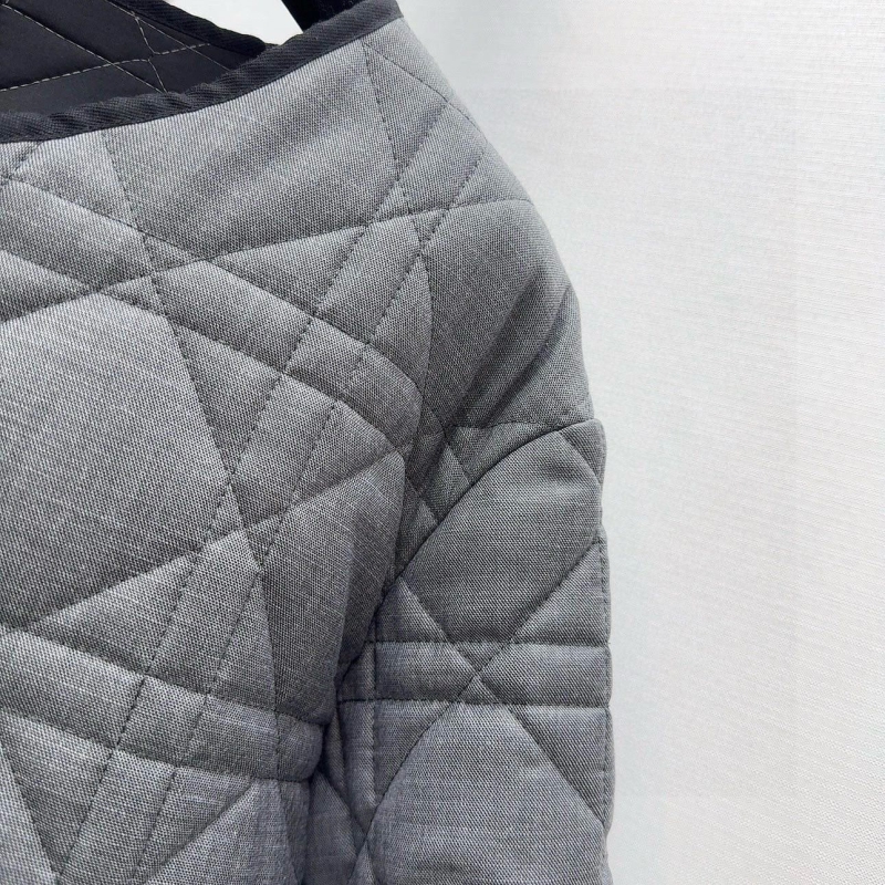 chr1st1an D10r outwear